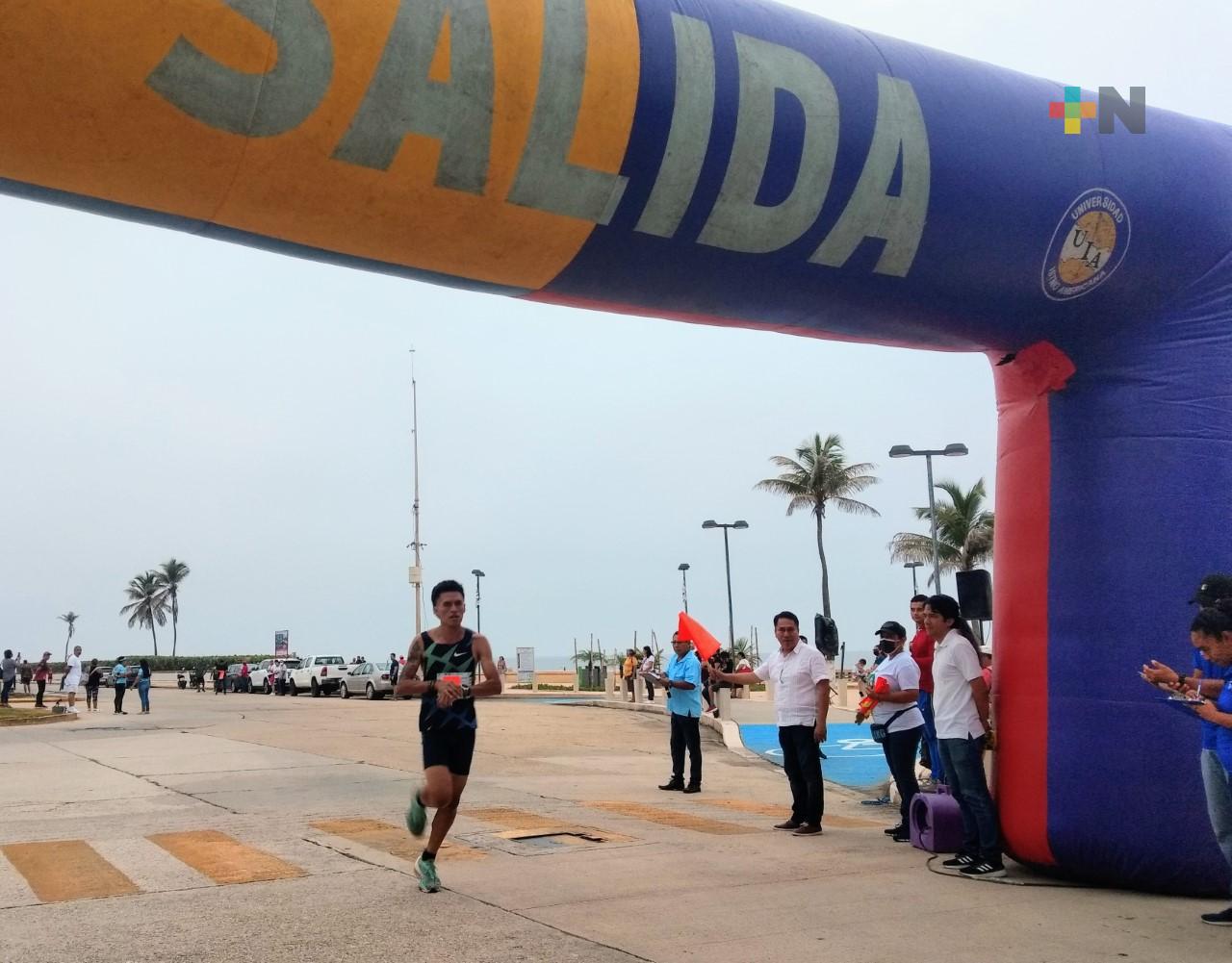 Mayra Castañeda y Erik Domínguez ganaron Carrera Inclusiva Con Causa 5K