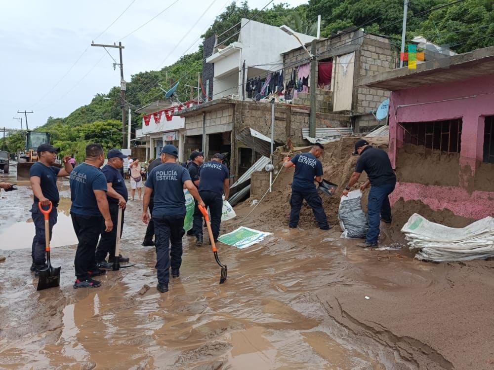 Con Plan Tajín, SSP apoya y atiende a población afectada por lluvias en Alvarado