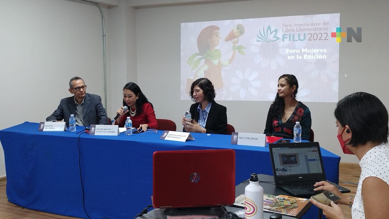 Inicia foro Mujeres en la Edición en el marco de la FILU 2022