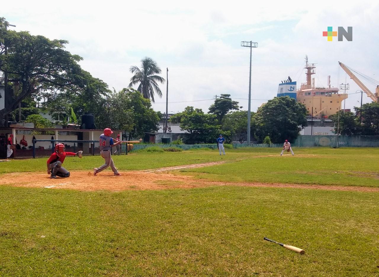 Cachorros de Coatza con debut triunfal en Liga Instruccional de Beisbol