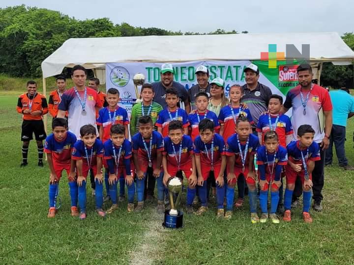Liga Menor de Coatza obtiene subcampeonato estatal de futbol
