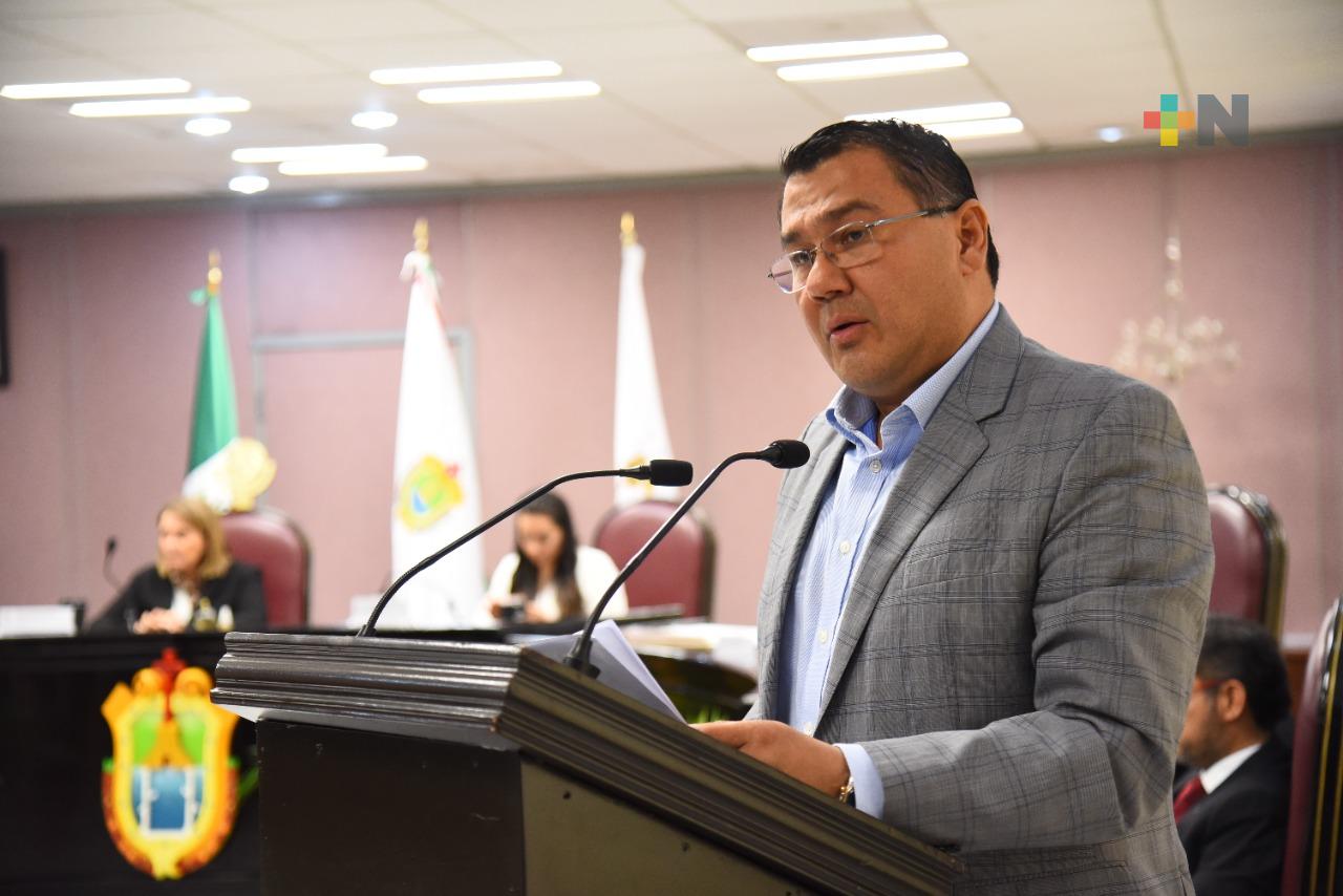 El diputado Othón Hernández Candanedo anunció su renuncia a  militancia panista