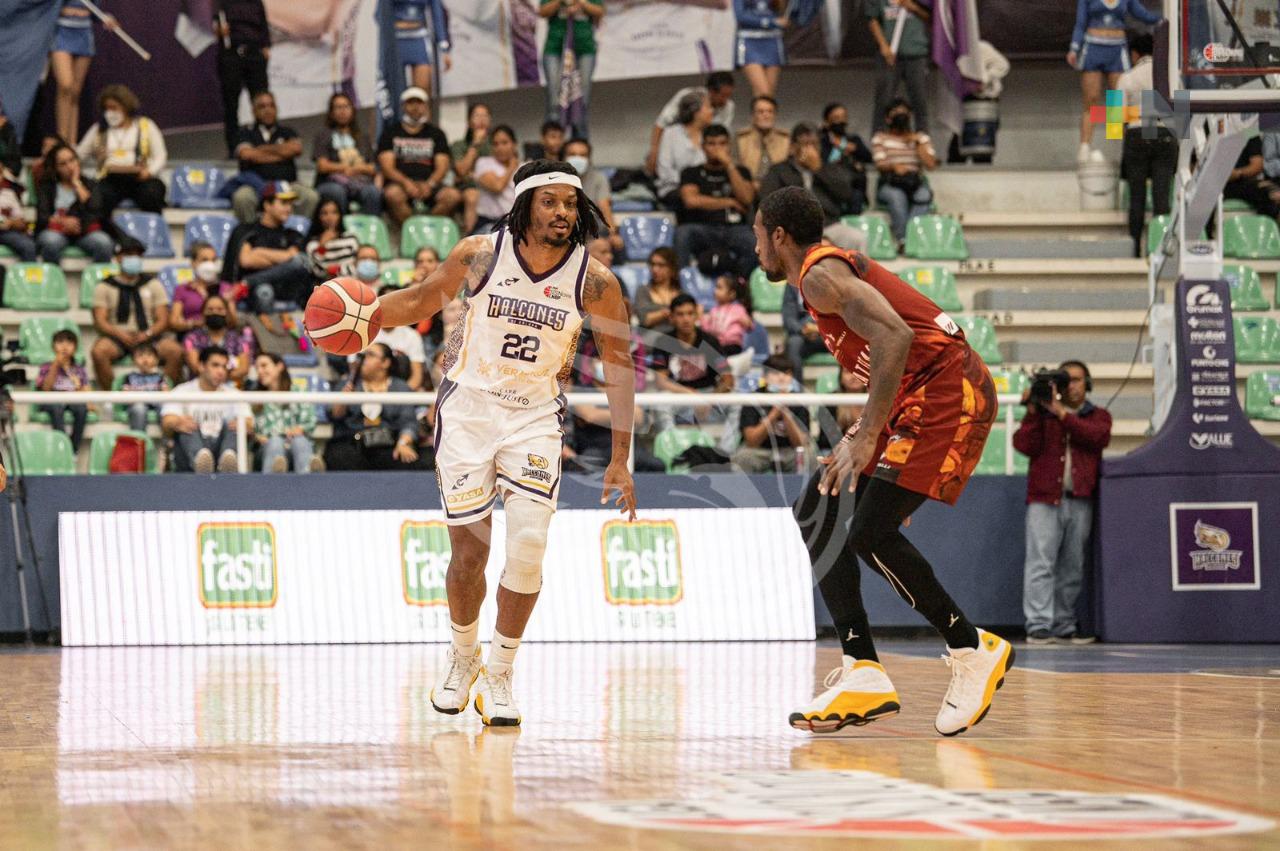 En emocionante juego, Halcones de Xalapa vencen por score de 90-87 a Zacatecas