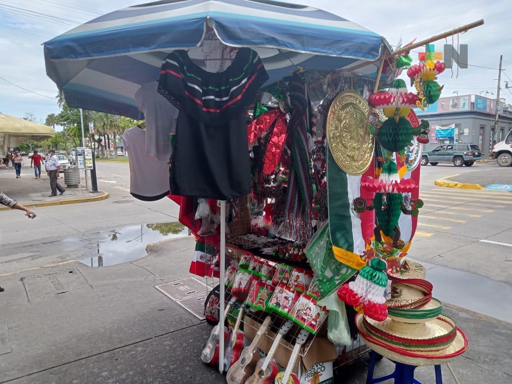Comerciantes «patrios» reportan bajas ventas en el Puerto