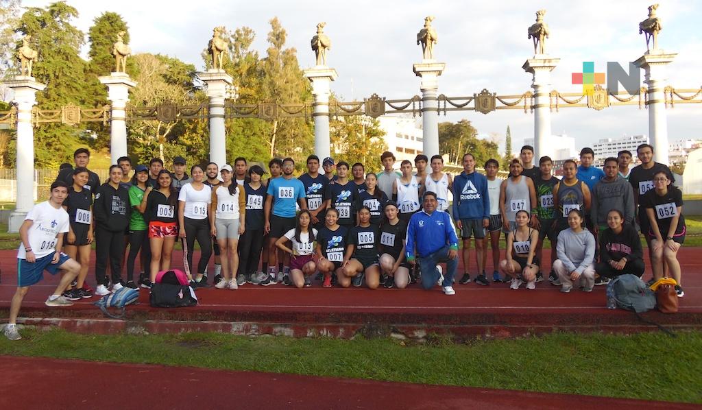 César Huerta y Mitzy Dayan son los campeones de la Atlética 5K de la UV