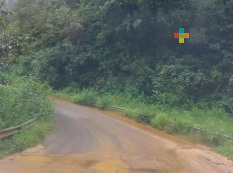 SIOP llevará a cabo pavimentación de carretera en Zacualpan
