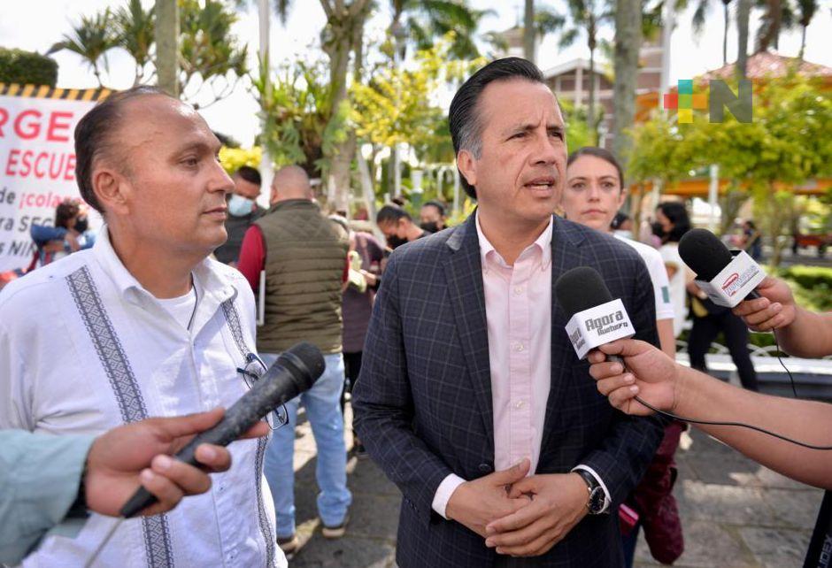 Pide Gobernador al Senador Ernesto Pérez «echarle una manita» a Veracruz en presupuesto