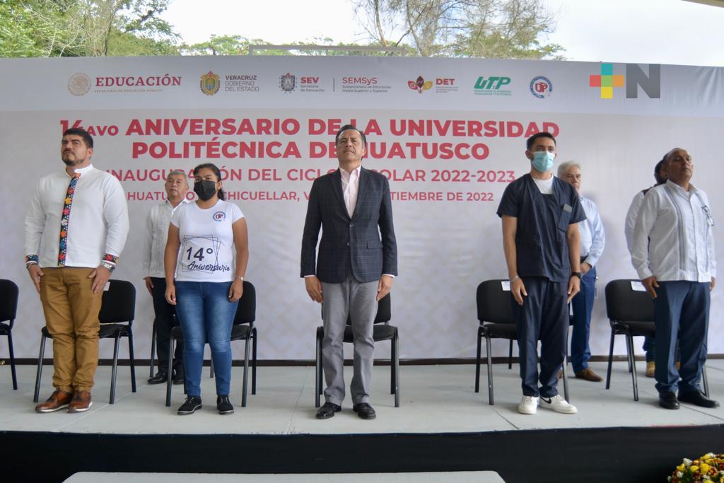 Estudiantes de Educación Superior no ponen pretextos, superan sus retos: Cuitláhuac García