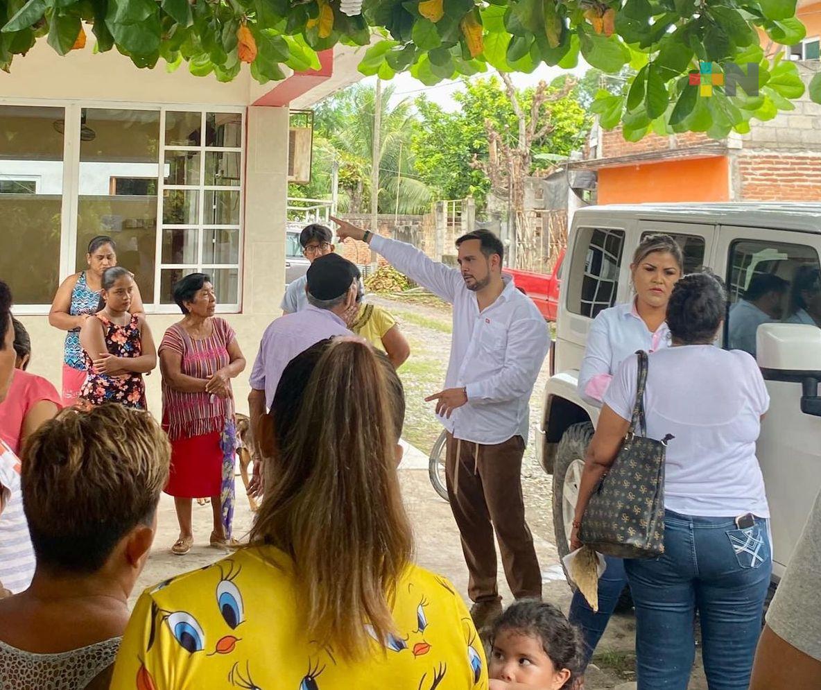 Alcalde medellinense se reúne con vecinos de Colonias Benito Juárez y El Porvenir