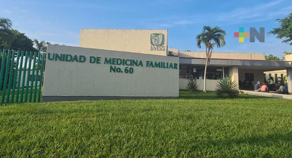 No suspenderá servicios IMSS de Coatza en puente patrio