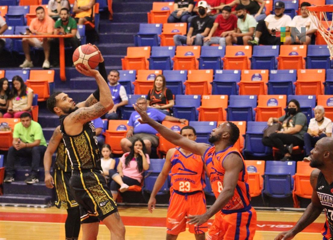 CorreBasket derrota por score de 96-87 a los Halcones de Xalapa