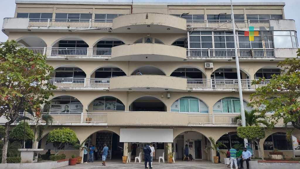 Ayuntamiento de Nanchital prohibirá venta de bebidas alcohólicas durante festejos patrios