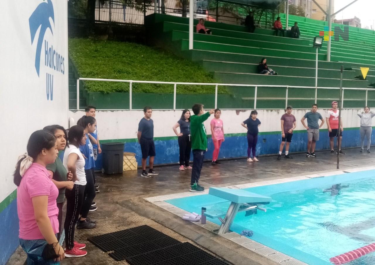 AFEL en Universidad Veracruzana lanza «Ejercicio en medio acuático»