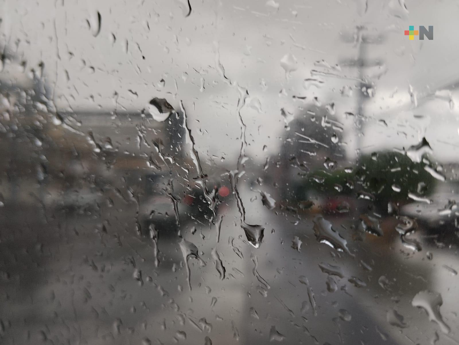 Probabilidad de tormentas y lluvias aisladas durante próximos días en territorio veracruzano