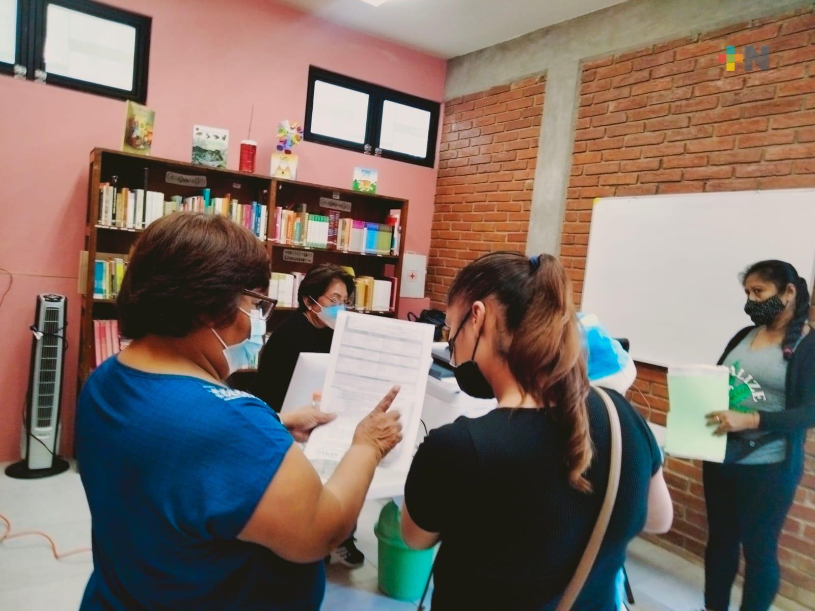 Continúan jornadas itinerantes del Registro Civil en colonias de Xalapa