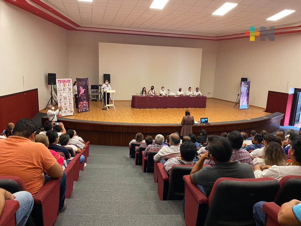 Capacitan a docentes del norte de Veracruz en tema de maltrato infantil