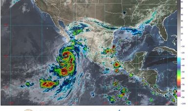 Kay se intensificó a huracán de categoría 2 en la escala Saffir-Simpson