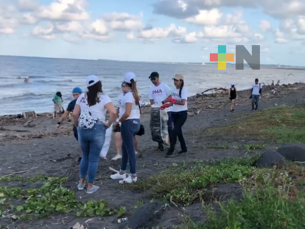 PET, vidrio y colillas de cigarros fueron algunos desechos hallados en Isla del Amor