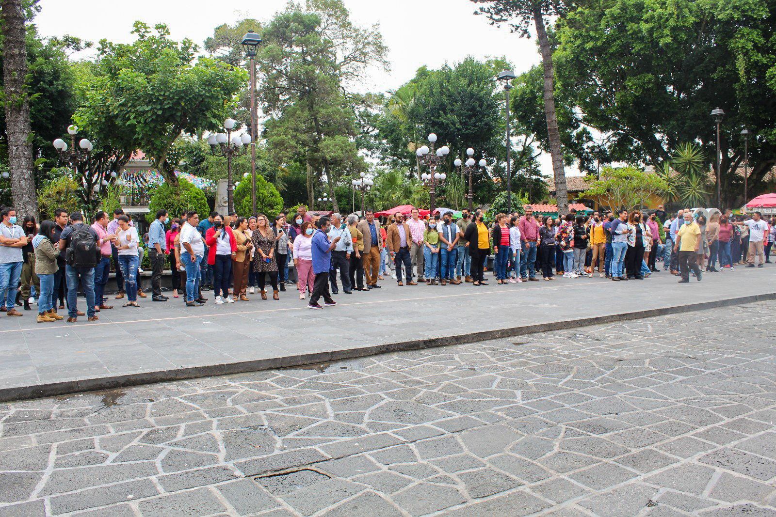 En Día Nacional de Protección Civil, Coatepec realizó simulacro de sismo