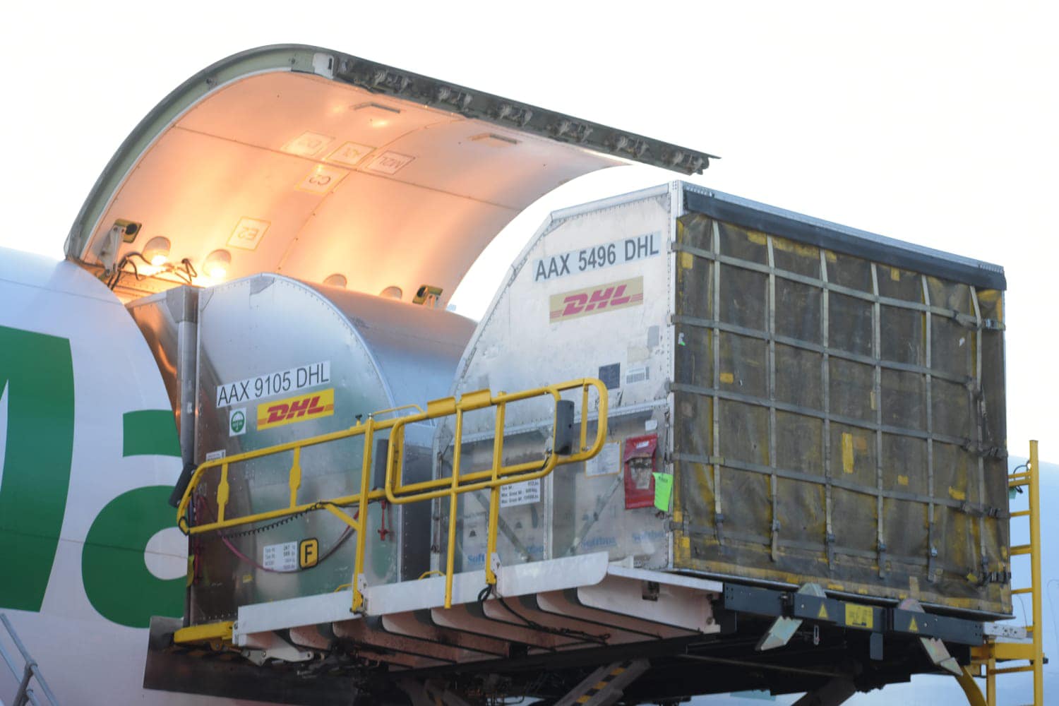 México recibe segundo embarque de vacunas pediátricas contra Covid-19, del mecanismo Covax