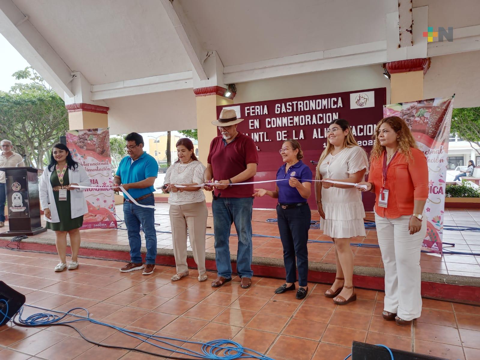 Realizan primera Feria Gastronómica por el Día Mundial de la Alimentación en Coatza