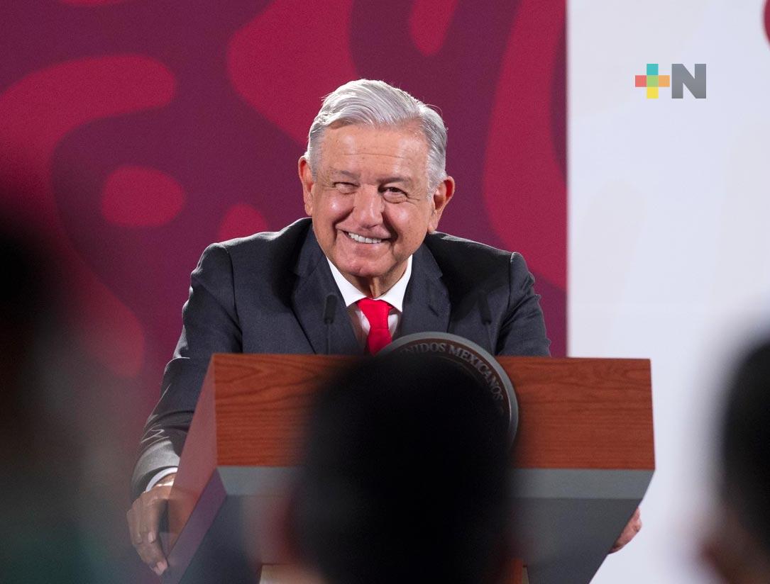 Presidente López Obrador llama a difundir daños de cigarros electrónicos