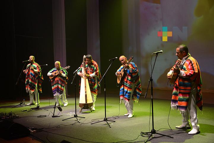 Tlen Huicani llevó el son jarocho a Sudamérica