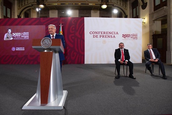 Hay avances importantes en rehabilitación de carreteras del sur de Veracruz : AMLO