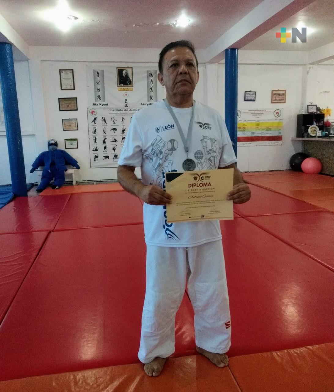 Judoca de Coatza obtuvo medalla de plata en Senior Games México