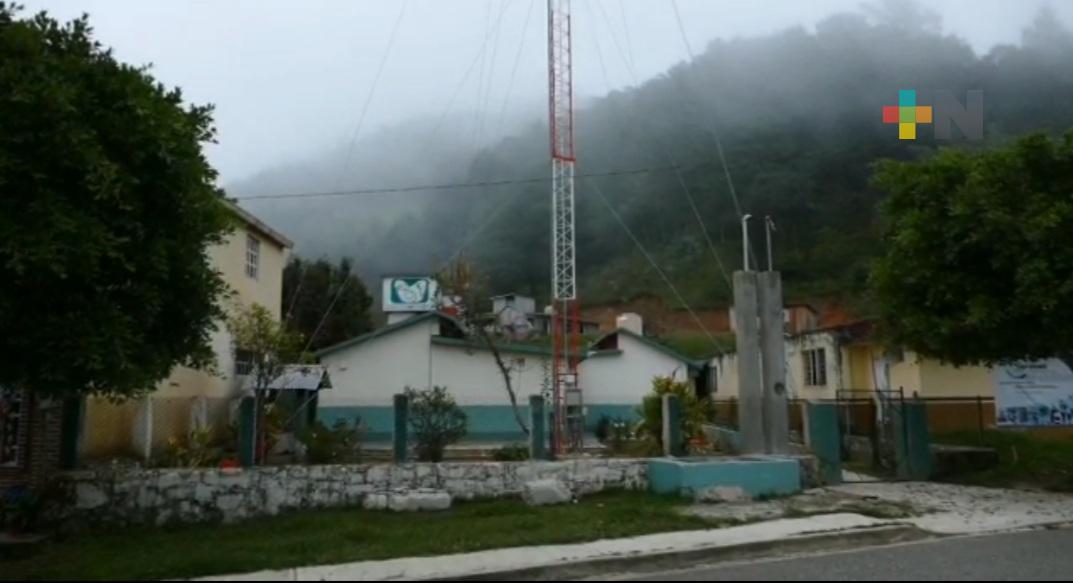 Avanza la instalación de torres en norte de Veracruz para el servicio que dará CFE Internet