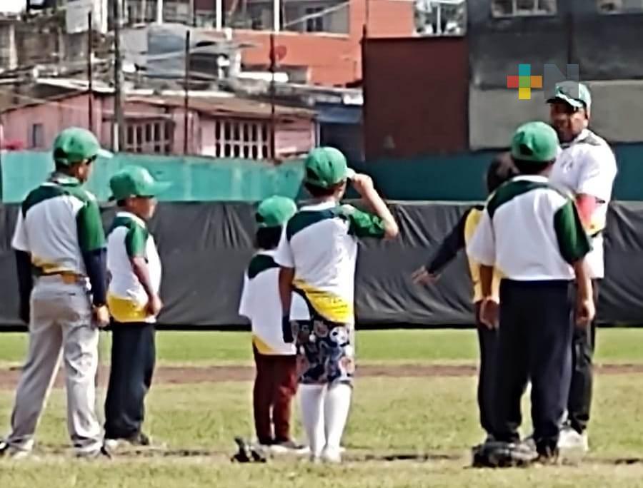 Cachorros de Plan Chico obtienen tercer lugar en Metropolitano de Beisbol