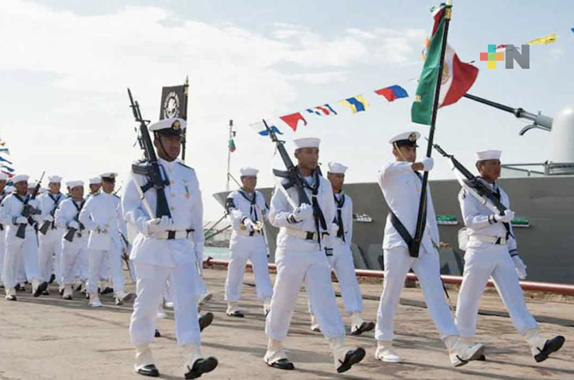 Alistan desfile militar en conmemoración de la creación de la Armada de