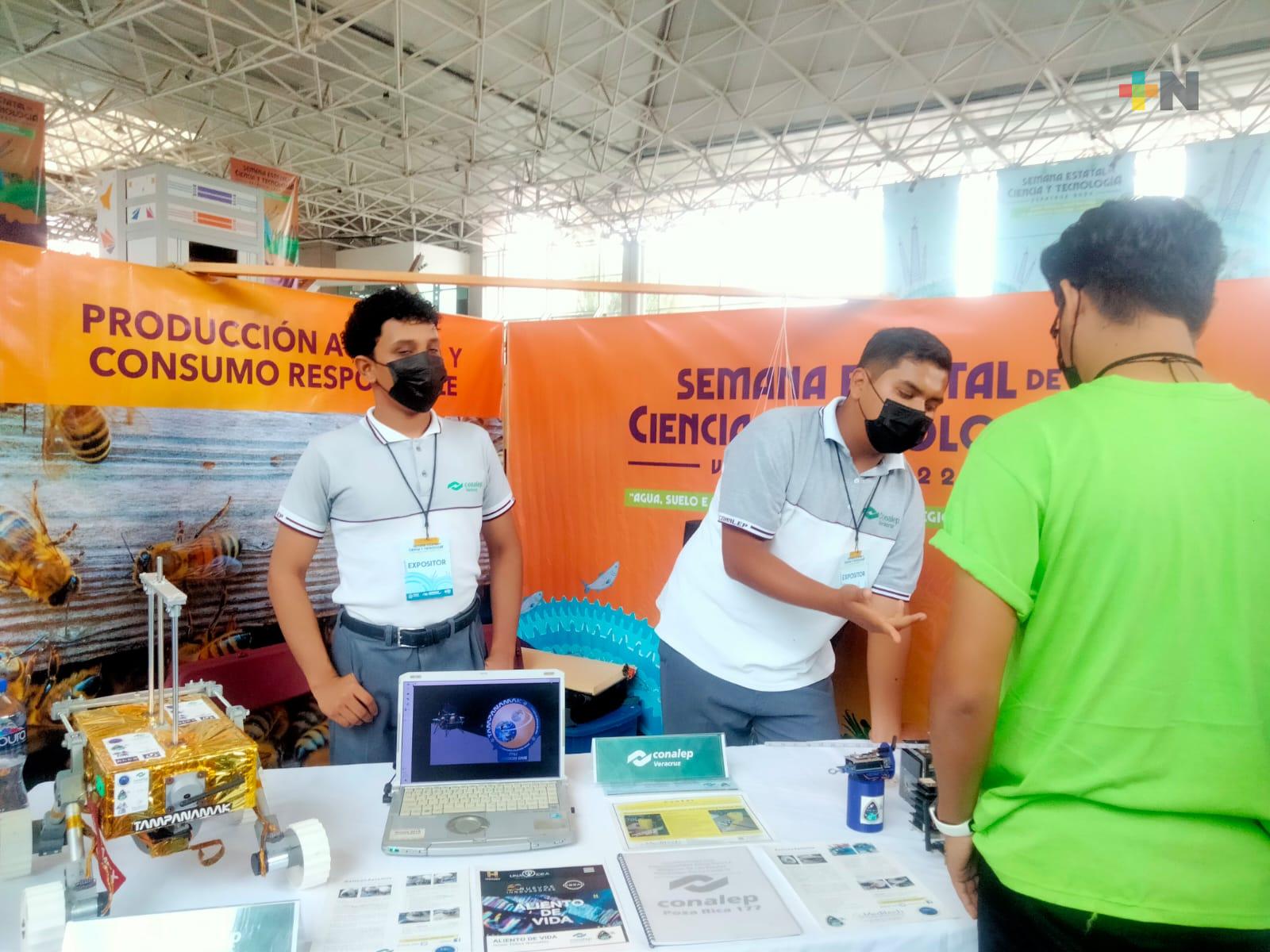 Estudiantes del Conalep de Poza Rica trabajan en vinculación con la NASA
