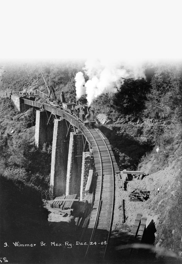Inaugura IVEC dos exposiciones en la Fototeca de Veracruz