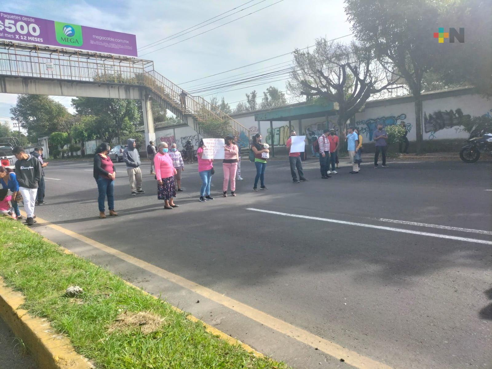 Advierten cierre de circulación por manifestación en bulevar Xalapa-Banderilla