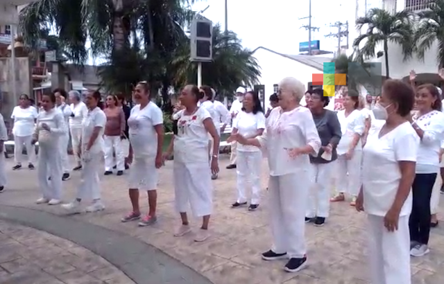 INAPAM Tuxpan activa físicamente a adultos mayores