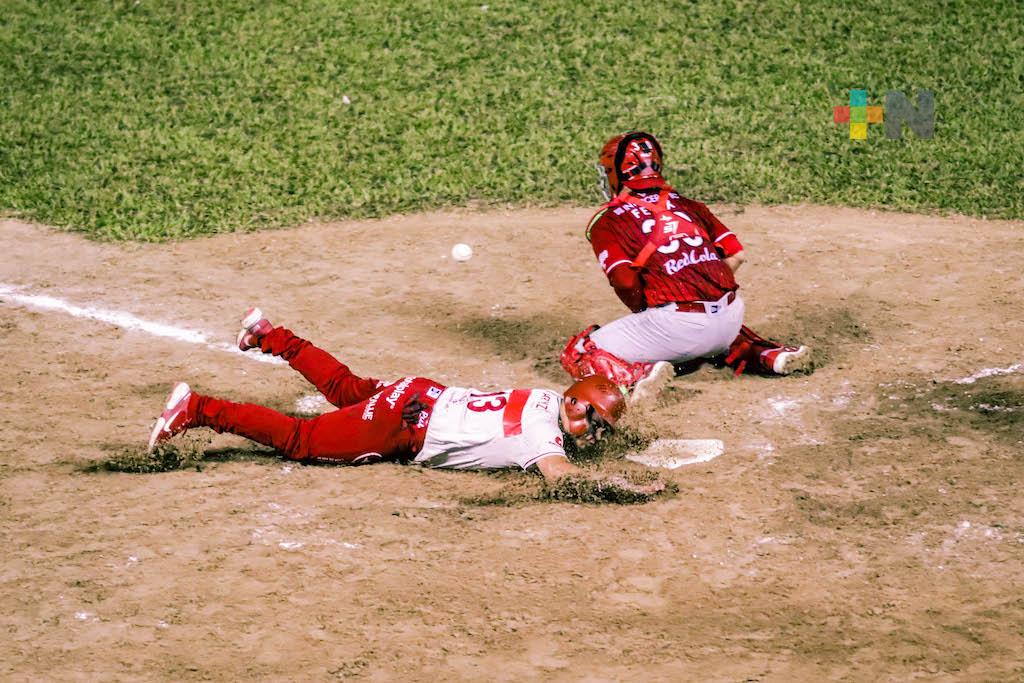 Diablos-Guerreros se impuso por pizarra de 14-6 al combinado El Águila-Bravos