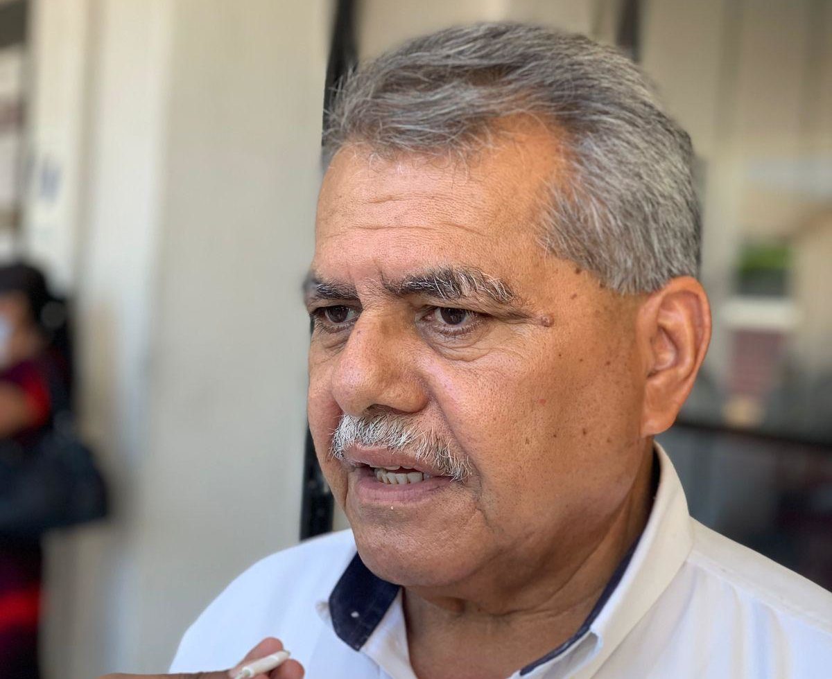 Empleados del ISSSTE esperan pago de retroactivo