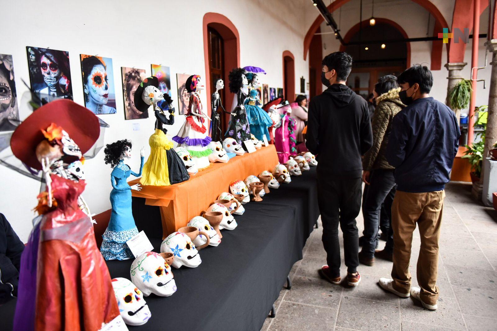 El Día de Muertos llega al Centro Recreativo Xalapeño
