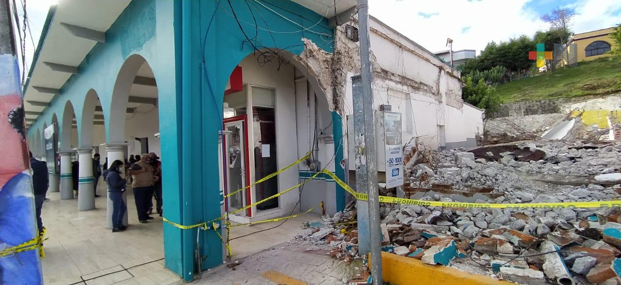 INAH supervisa renovación del palacio municipal de Banderilla