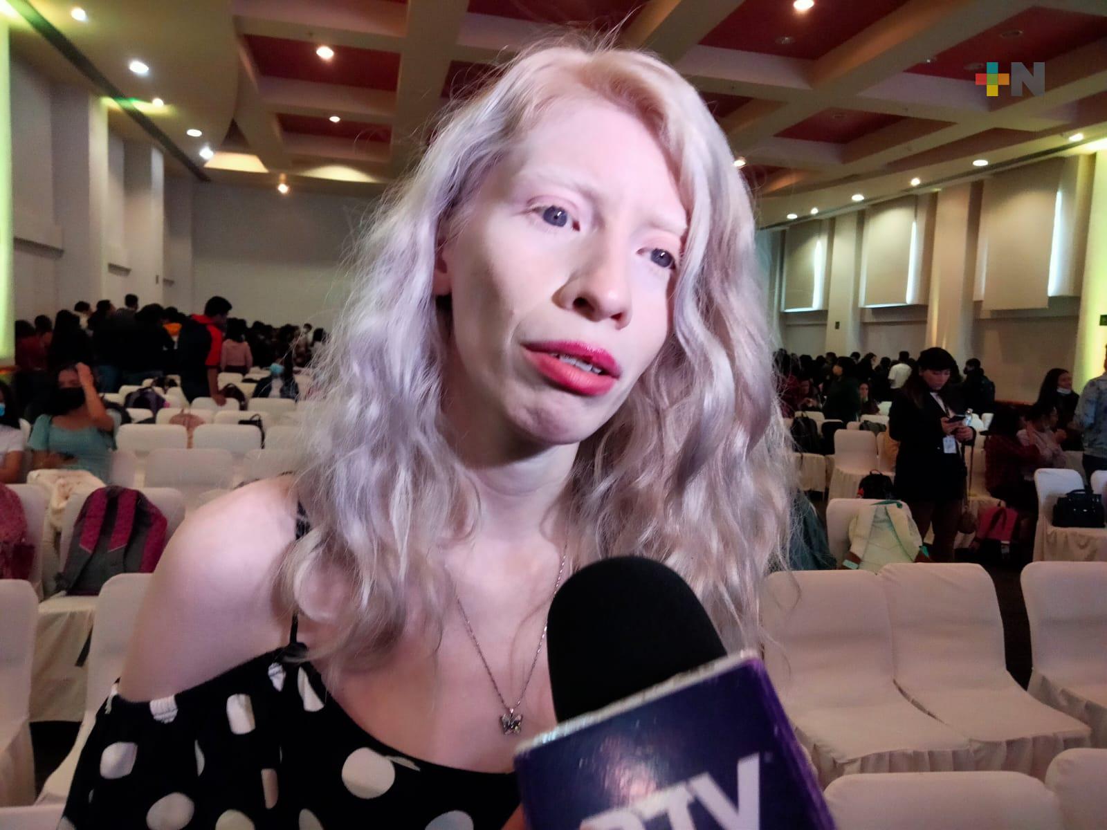 Movimiento Albino Latino lucha por el respeto a las personas albinas en México