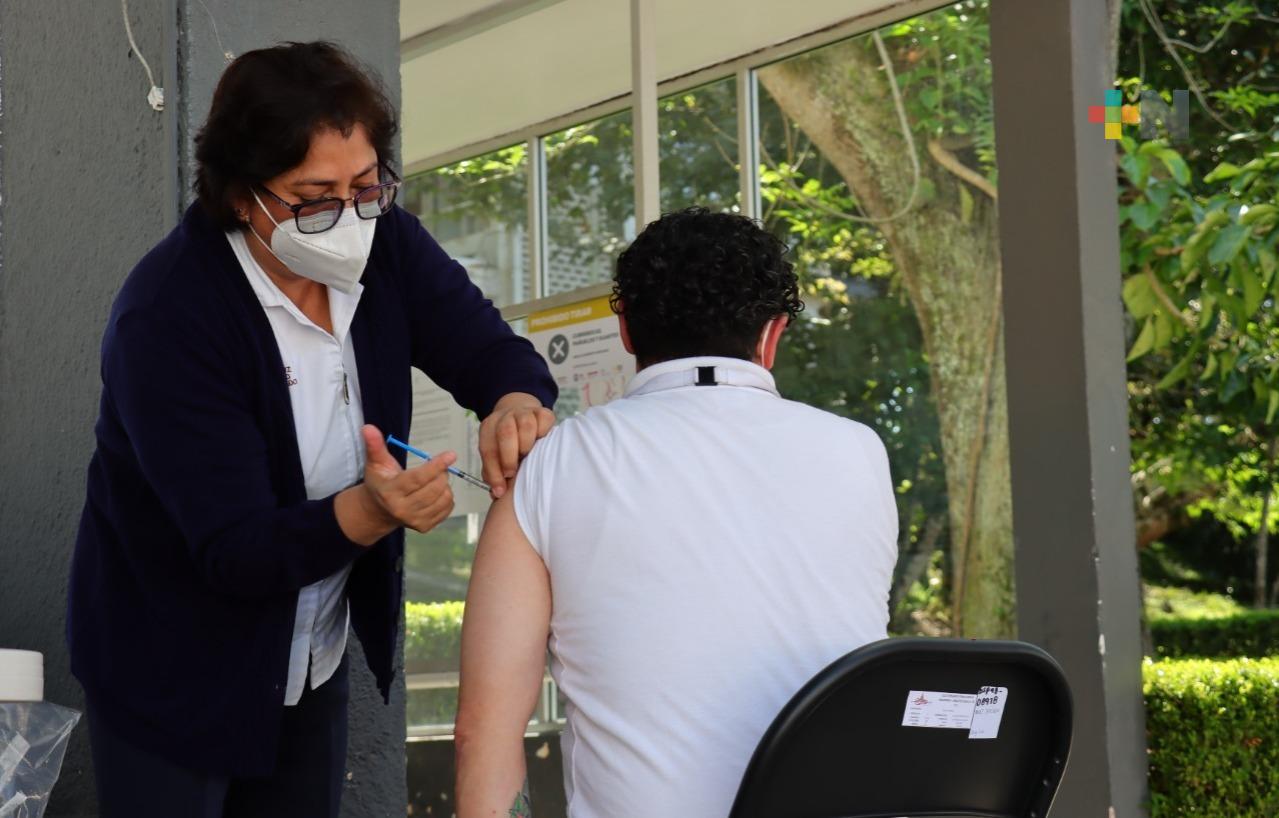 Inicia campaña de vacunación contra la influenza estacional