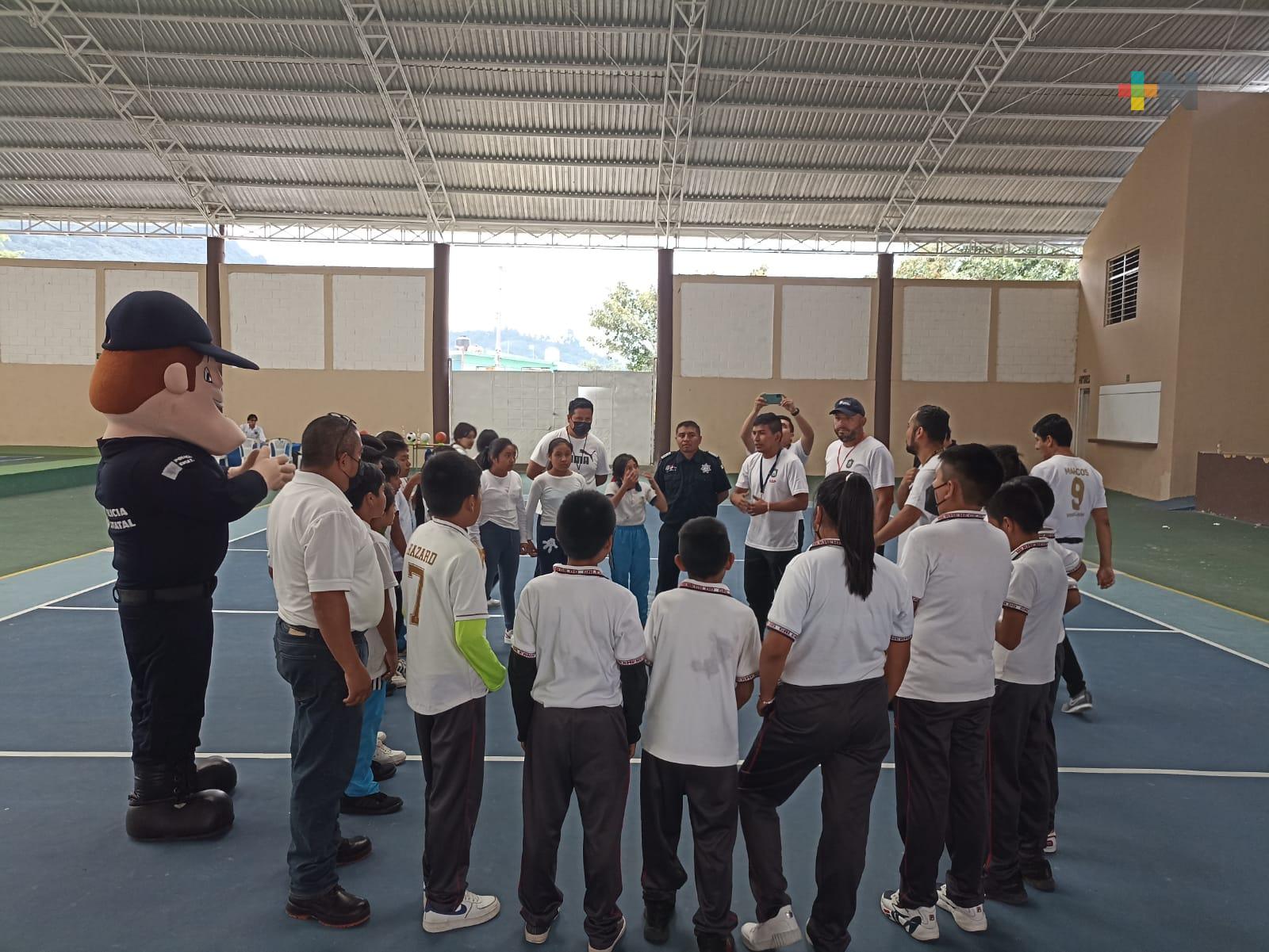Participan IVAI y SSP en Feria de Chocamán