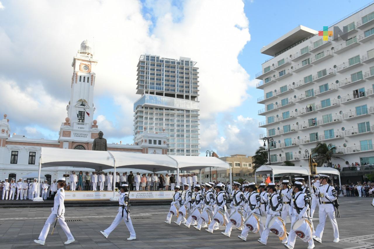 Conmemoran en Veracruz, 201 aniversario de la Marina Armada de México