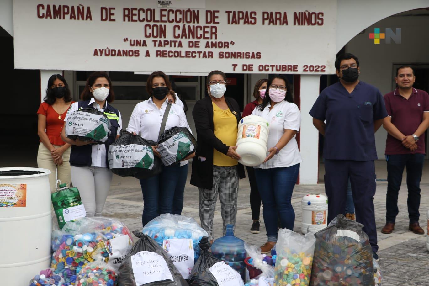 Participan escuelas de Nanchital en campaña «Una tapita de amor»