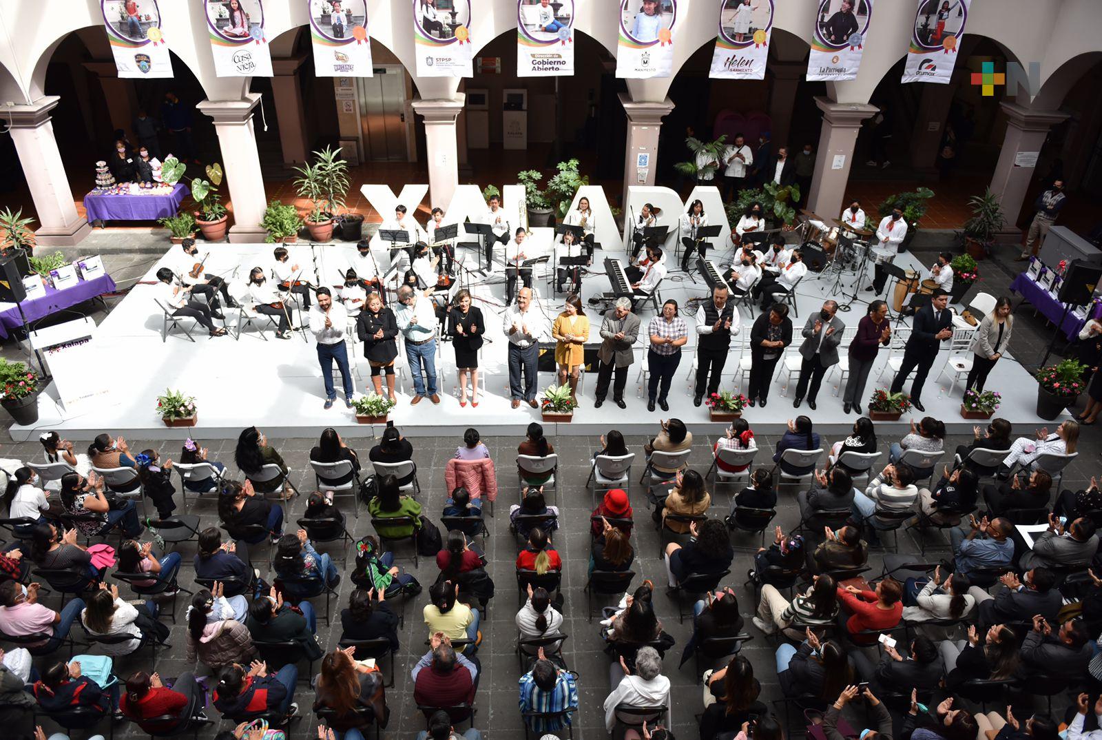 Refrenda Ayuntamiento compromiso con niñas y ciudadanía