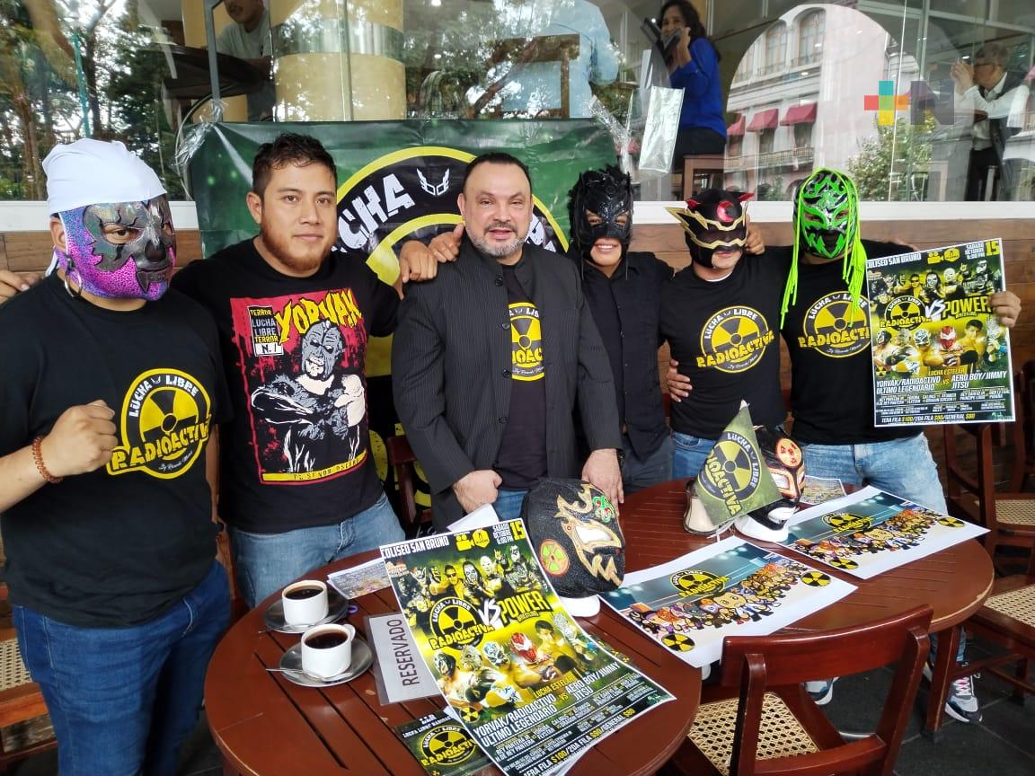 Presenta Lucha Libre Radioactiva duelo contra Power Wrestling