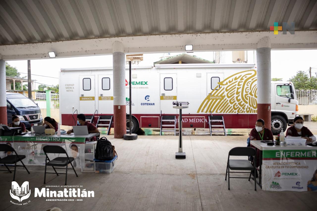 Unidad Móvil de la Salud de Pemex llega a la congregación Mapachapa