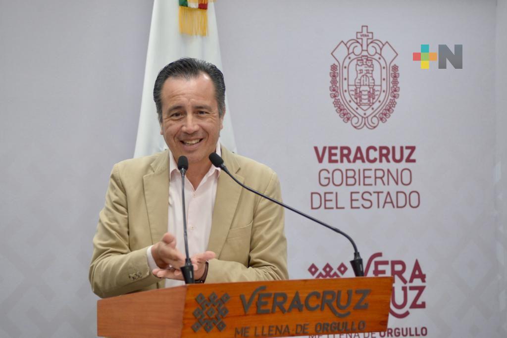 Ni Duarte o Yunes nos alcanzan, tenemos récord de obra: Cuitláhuac García