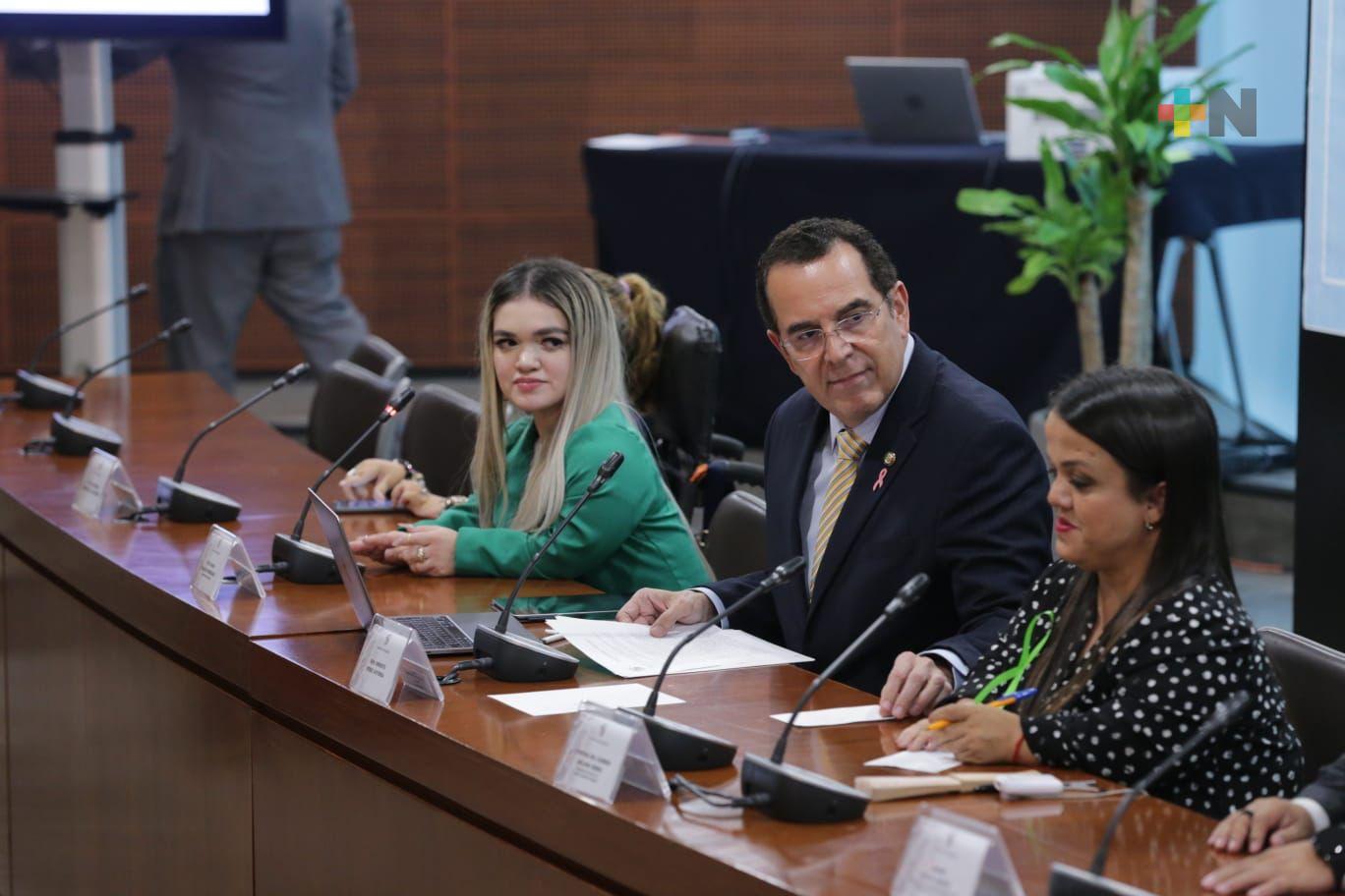 Celebran en Senado de la República día mundial de las personas de talla pequeña